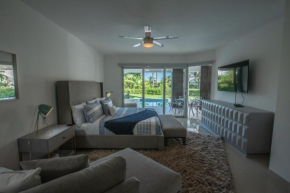 Casa Coral Beach Condo Condo